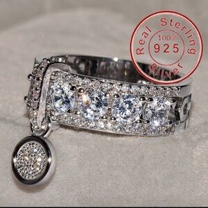 NEW 925 STERLING SILVER RING